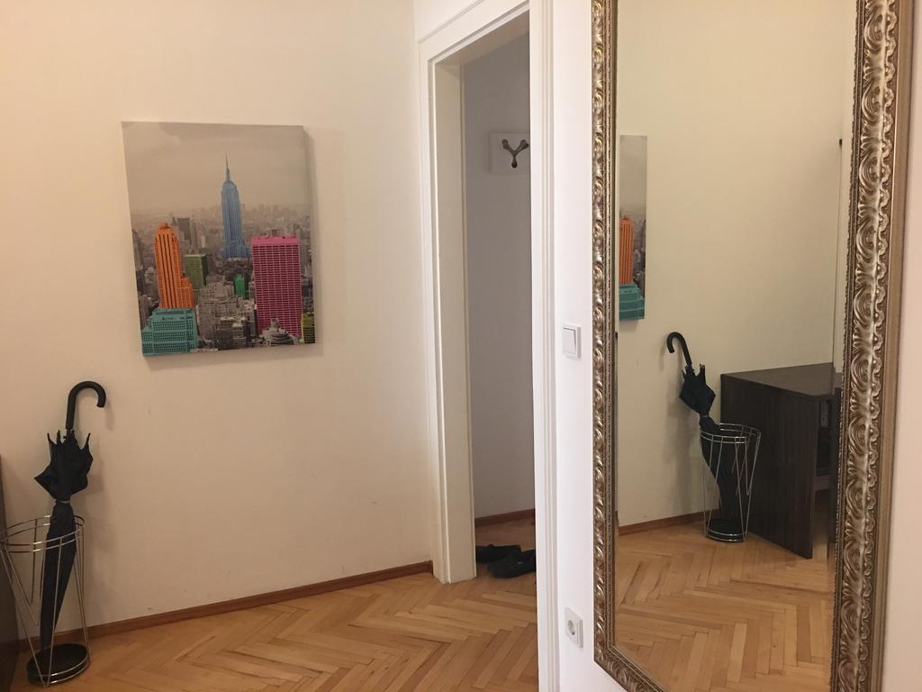 Heart Of Vienna "Opera House" Studio Bagian luar foto